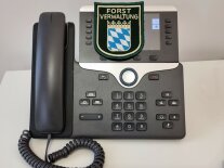 Telefon mit dem Wappen der Bayerischen Forstverwaltung